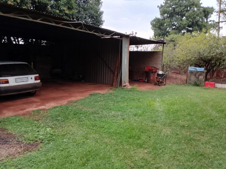 Commercial Property for Sale in Hartbeesfontein North West